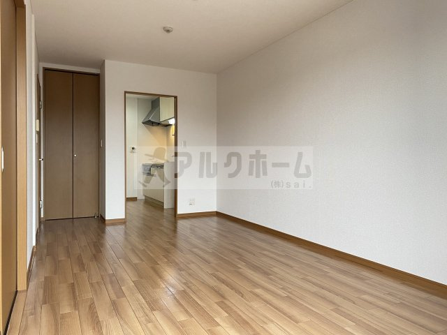 クロワールAの居間・リビング