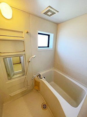 【浴室】 | パピオン津福