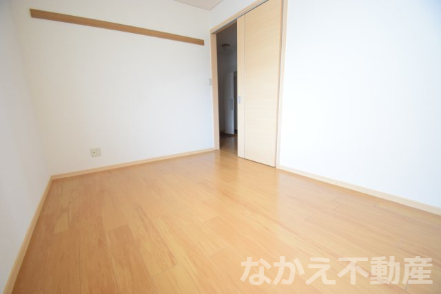 【寝室】 | 使い勝手のいい寝室です