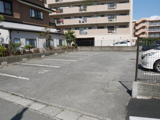 【駐車場】 | グレース末廣の駐車場