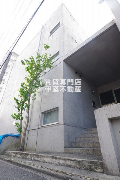 S-FLATⅡのエントランス