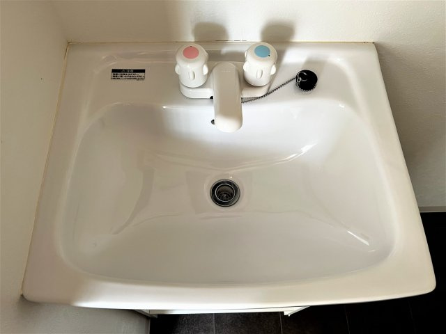 b’CASA篠崎re-bornの独立洗面台