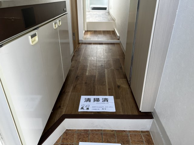 b’CASA篠崎re-bornの玄関