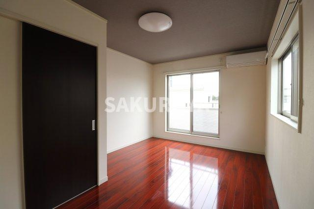 MCKハイツの洋室|2023年1月撮影。現況と異なることがございます。