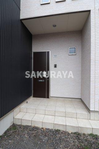 MCKハイツの玄関|2023年1月撮影。現況と異なることがございます。