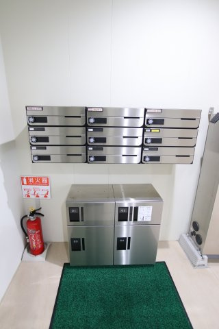 ＳＫＹ　ＩＴＯビルのその他共用部分|メール・宅配ボックス