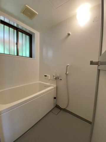 藤平屋貸家の浴室