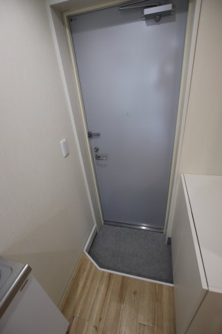ＳＫＹ　ＩＴＯビルの玄関