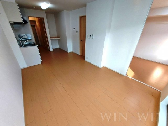 ベル・ソレイユKの居間・リビング