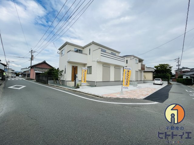 新築住宅)グランファーレ八女新庄の前面道路含む現地写真