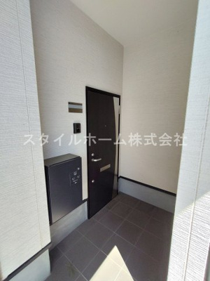 【玄関】 | モダンガレージ新栄Ａ