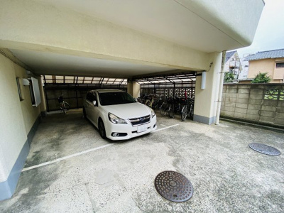【駐車場】 | シャンボール田園調布 | 平置き駐車場です。