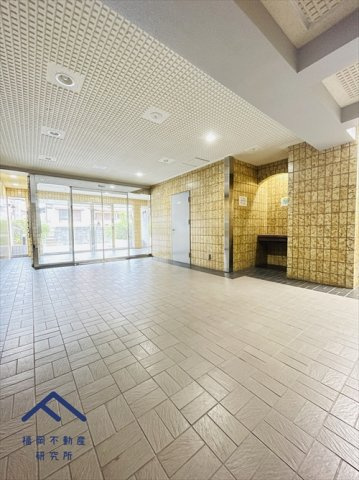 スワンマンション香椎南のエントランス