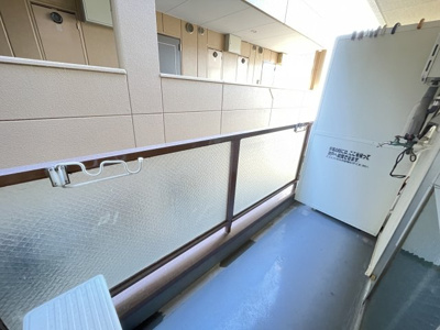 【バルコニー】 | ベストレジデンス上新庄 | バルコニーです