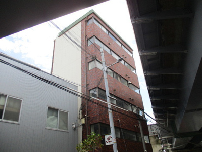 【外観】 | ベストレジデンス上新庄 | モダンな外観です