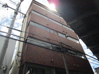 【外観】 | ベストレジデンス上新庄 | モダンな外観です