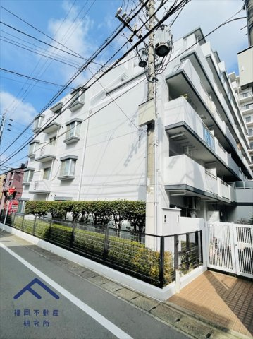 ファミール南福岡の外観