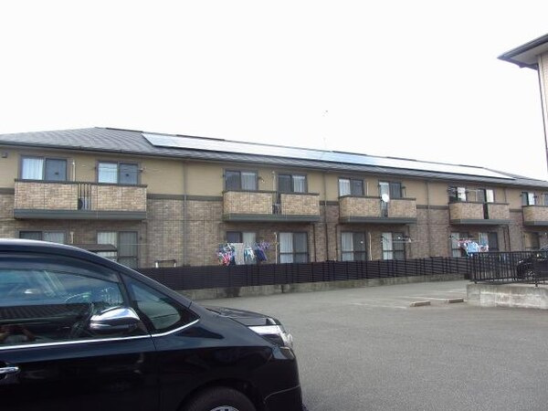 エスポワール【キャッシュバック対象物件】の駐車場