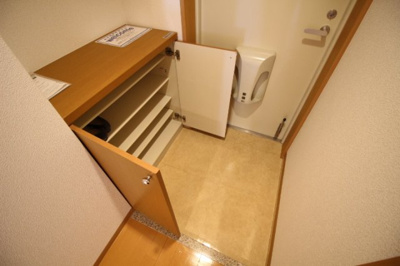 【玄関】 | ル・サンク西市