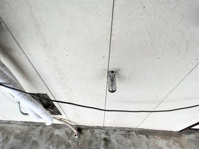 二葉ハイツの設備|洗濯機置き場は外廊下になります。