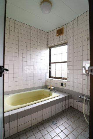 青木方貸家（五十部町）の浴室|2022年撮影。現況と異なる場合がございます。