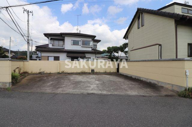 青木方貸家（五十部町）の駐車場