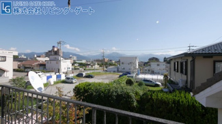 【展望】 | 緑の山々が綺麗な閑静な住宅街です。