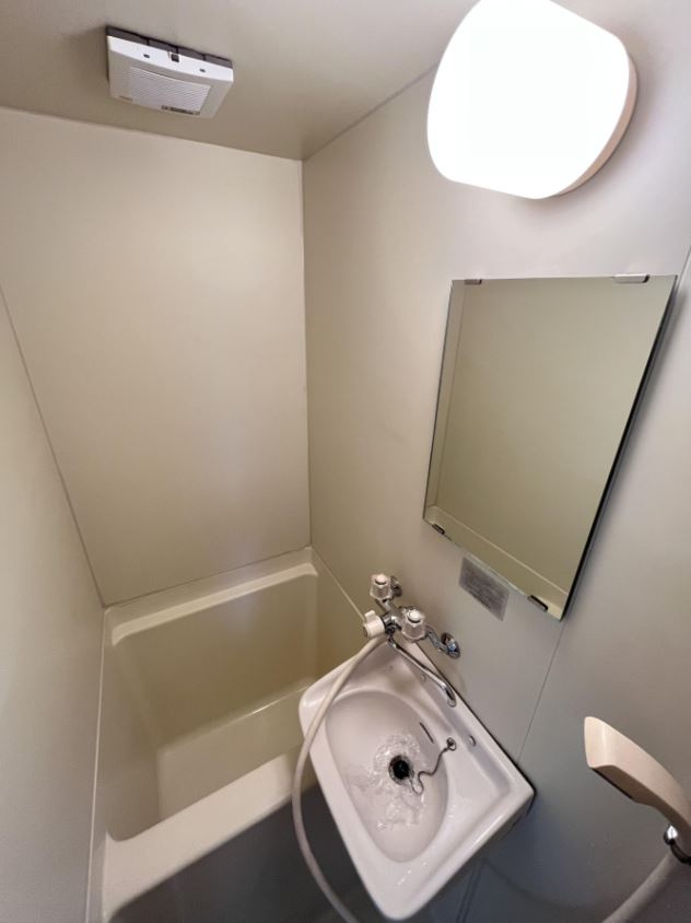 シャルム諏訪野の浴室|落ち着いた空間のお風呂です