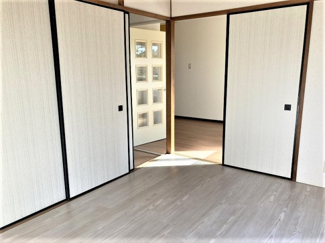 【居間・リビング】