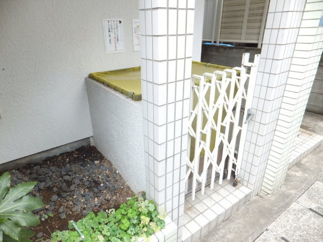 ジュネパレス市川第43のその他|ゴミ置き場