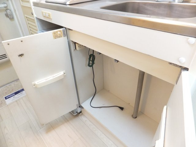 ジュネパレス市川第43のキッチン