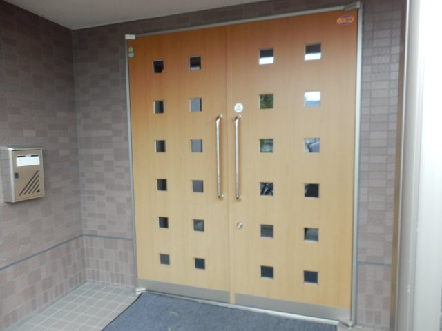 クレールVのエントランス