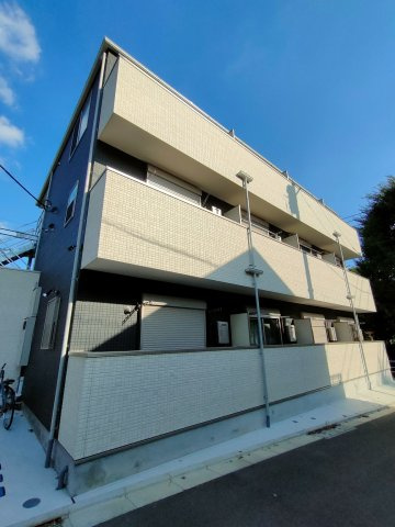 タクロスの外観