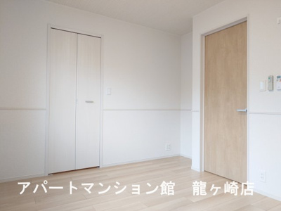 【寝室】 | フォンターナⅠ