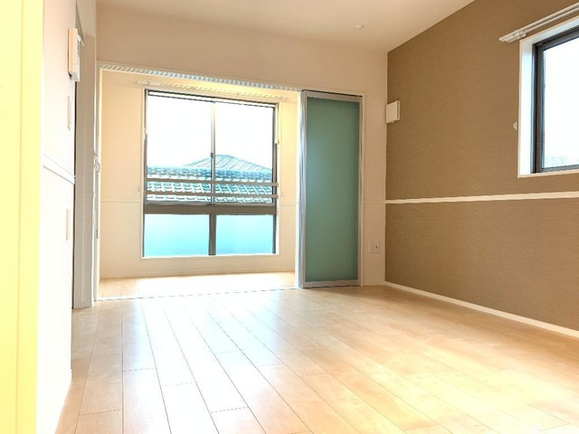 メゾンＭＩＲＡＩの居間・リビング|リビング