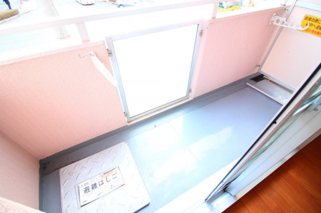 リバーサイド樫の木のバルコニー