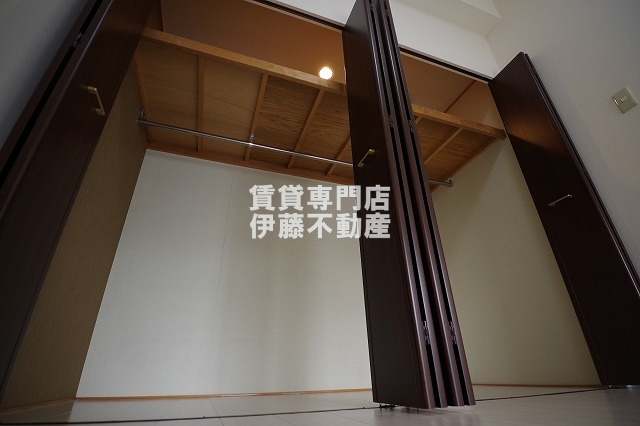 セントピア岡安の収納