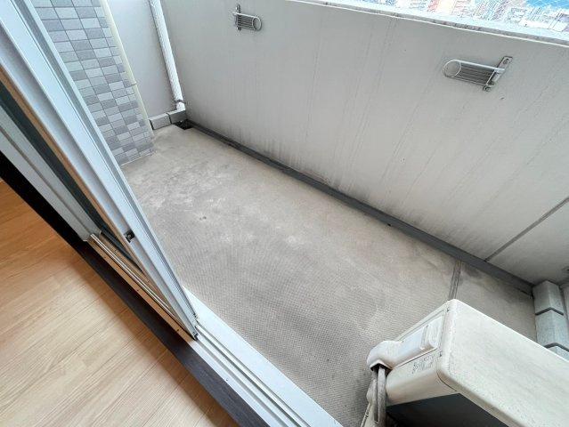アーバンフラッツ上町のバルコニー