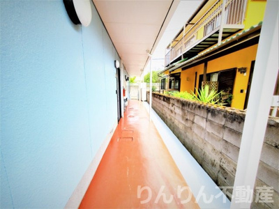 【ロビー】 | 山城TOC | 建物の内部です