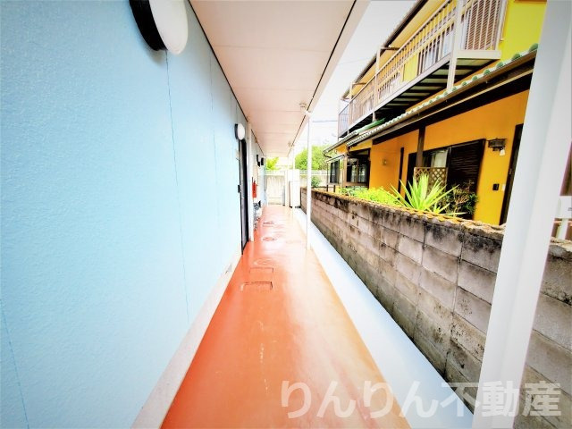 【ロビー】 | 山城TOC | 建物の内部です