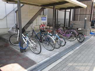 【その他共用部分】 | 共用部の自転車置き場です