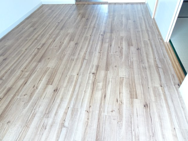 リバティはやの　Aの洋室
