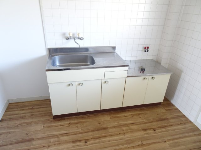 リバティはやの　Aのキッチン
