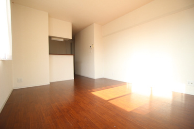 【居間・リビング】 | フラッツァ西市