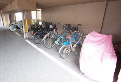 【その他共用部分】 | シャトル大久保 | 駐輪場