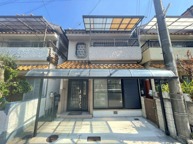 岸和田市磯上町６丁目　戸建の外観