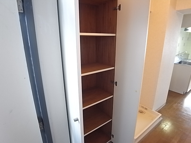 フリックコート深江の収納