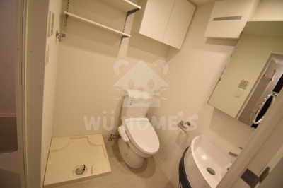 【その他】 | セレニテ福島アリア | 明るい洗面所です