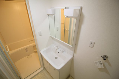 【洗面所】 | グランドシャトー板宿