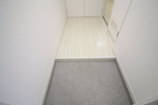 【玄関】